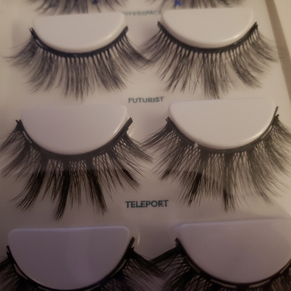 Profusion Cosmetics Metalashes, Magnetic, 4 Different Styles - Picture 3 of 7